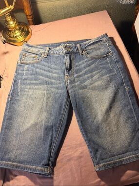 Boyfriend Denim Bermuda Shorts in Light Blue by YC Brand NWOT